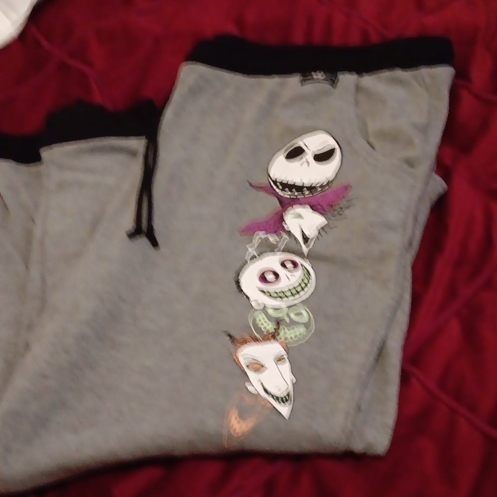 Sweats - Picture 2 of 3